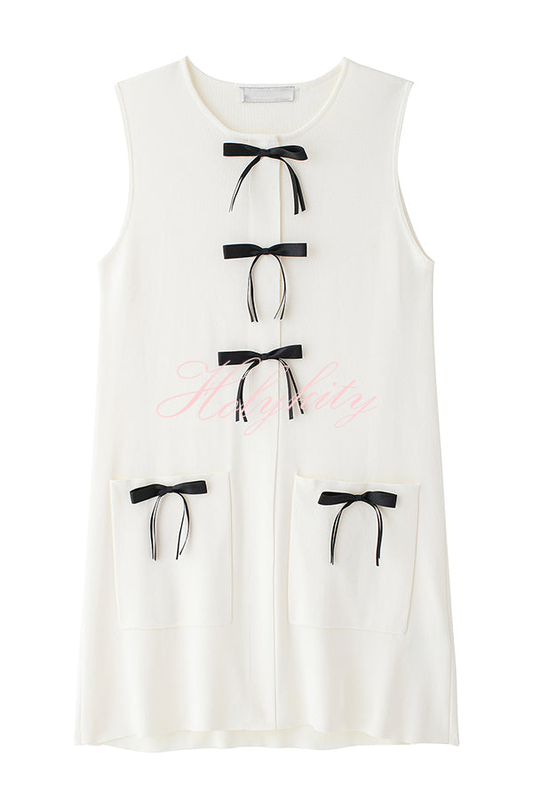 Stylish Contrasting Bow-embellished Pocket Knit Mini Dress