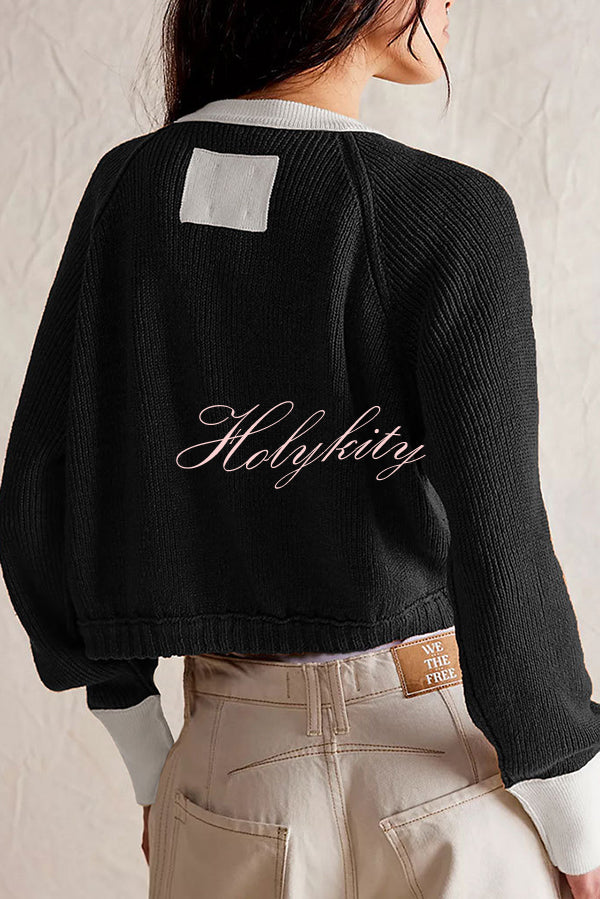 Stylish Contrasting Crew Neck Buttoned Knitted Cardigan