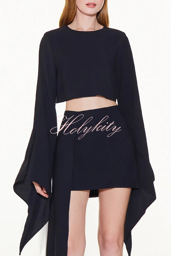 Elegant and Lively Slit Long Sleeve Crop Top