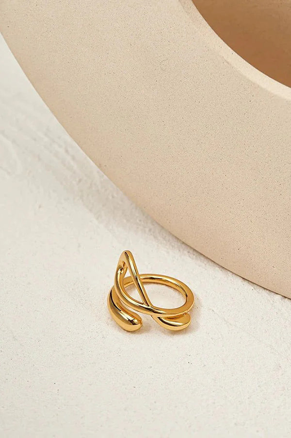 Adjustable Personality Ring with Irregular Geometric Opening