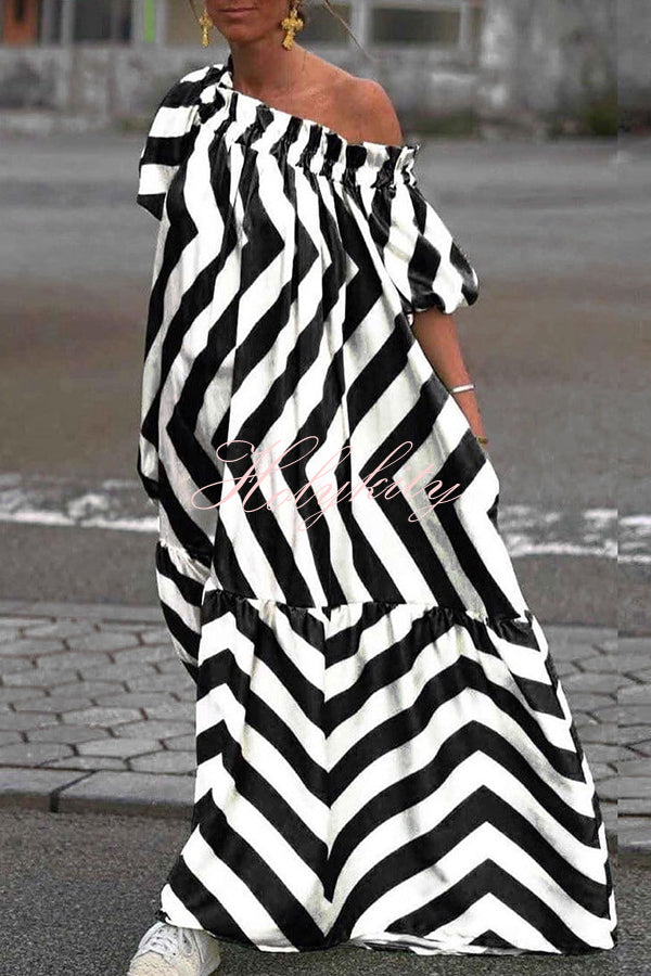 Exquisite Striped Patchwork Bell Sleeve Pocket Maxi Dress