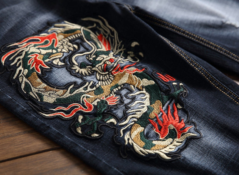 Jeans embroidered five-point trousers