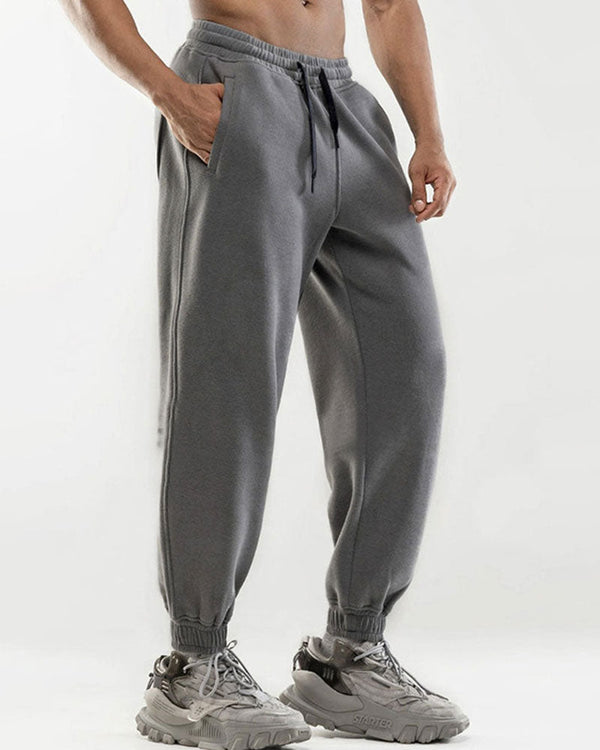 Relaxed Fit Tapered Fleece Sweatpants
